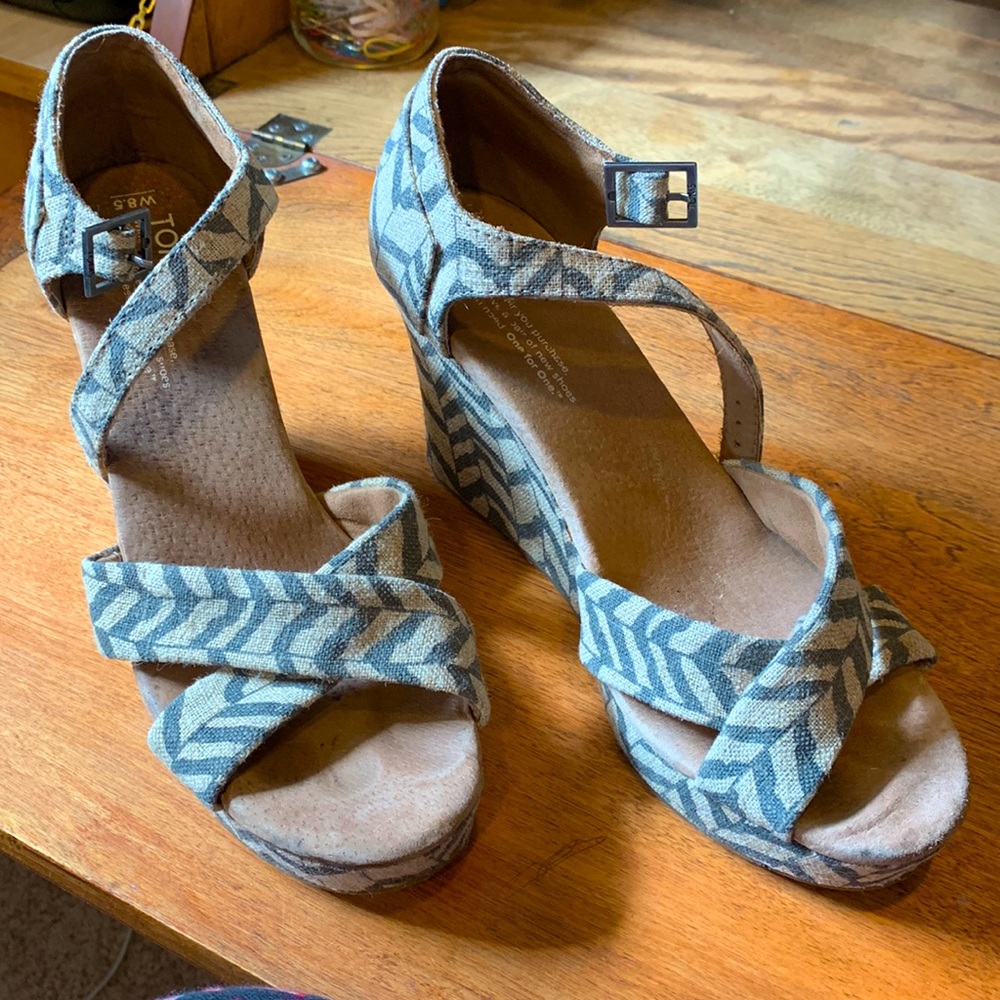 TOMS Wedge Heels
